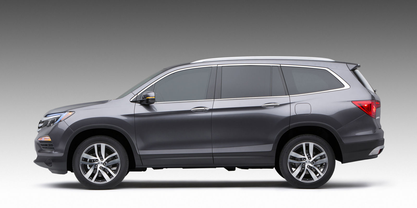 Honda Pilot 2016 được trang bị động cơ 3.5L V6 