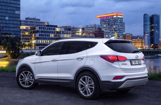 Hyundai Santa Fe 2016 được chia th&agrave;nh 5 bản trang bị kh&aacute;c nhau