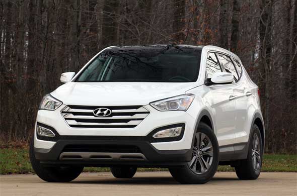 Hyundai Santa Fe 2015 c&oacute; ngoại thất thay đổi ở mặt ca lăng mạ crom