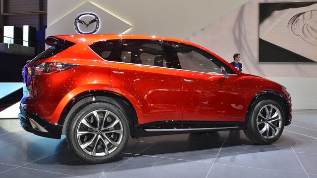 Nội thất CX-5 2015 lại mang tính thực dụng và đơn giản Nội thất CX-5 2015 lại mang tính thực dụng và đơn giản