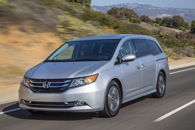 Thiết kế của Honda Odyssey 2016 c&aacute; t&iacute;nh v&agrave; ghồ ghề hơn