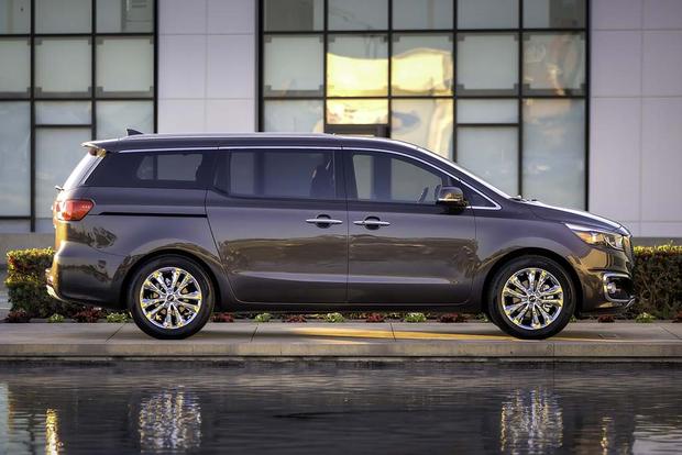 Nội thất của Kia Sedona v&agrave; Honda Odyssey đều c&oacute; rất nhiều điểm chung