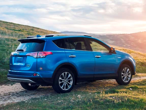 Toyota RAV4 2016 lắp động cơ xăng 2,5 l&iacute;t 4 xi-lanh Atkinson 