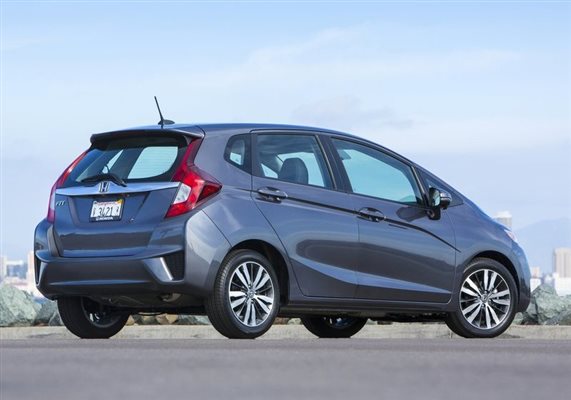 Honda Jazz với mức ti&ecirc;u hao nhi&ecirc;n liệu cực thấp
