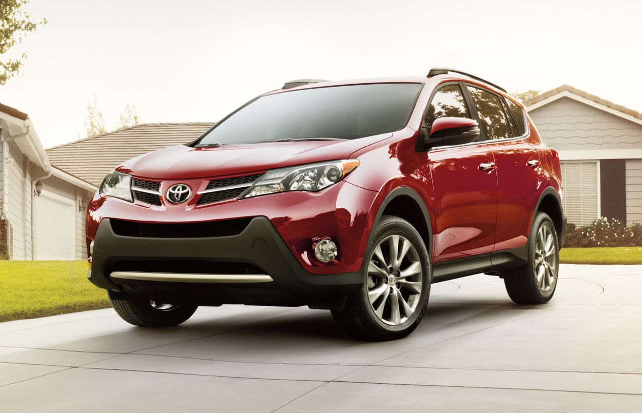 Ngoại thất của Toyota RAV4 c&oacute; nhiều điểm mới nổi bật