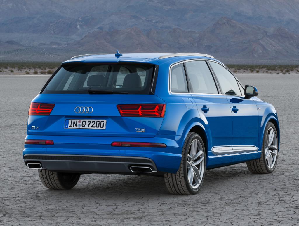 Audi Q7 gồm c&aacute;c t&ugrave;y chọn động cơ xăng v&agrave; diesel