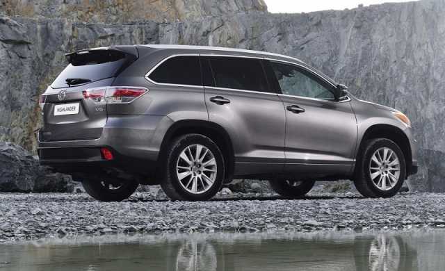 Động cơ Highlander 2016 được cải tiến mới, mạnh mẽ