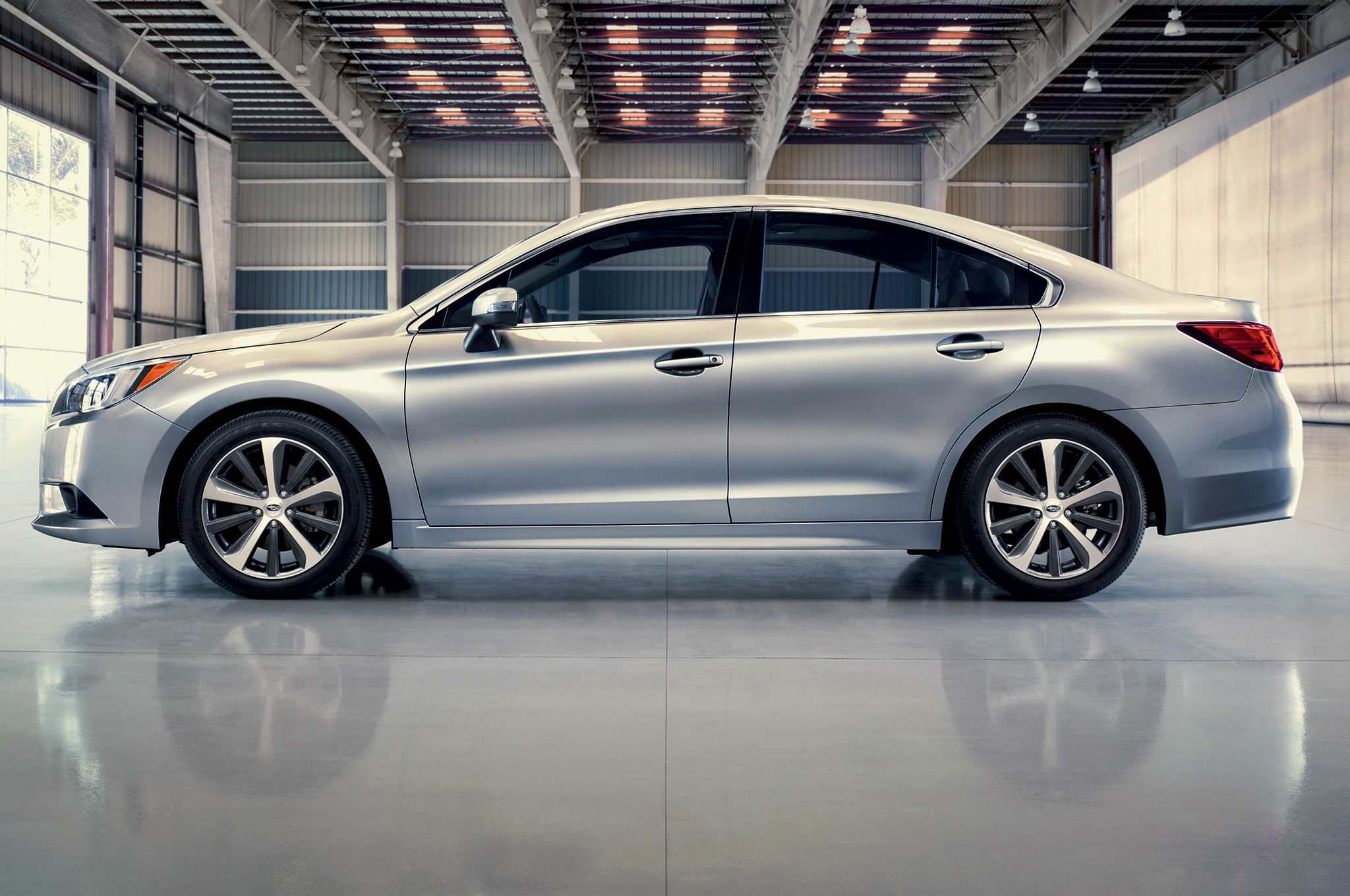 Subaru Impreza 2015 sở hữu ngoại h&igrave;nh kh&ocirc;ng c&oacute; g&igrave; nổi bật 