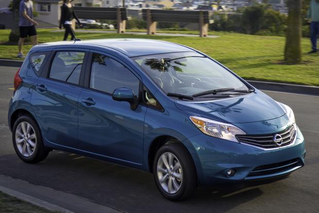 Nissan Versa Note c&oacute; thiết kế ph&iacute;a trước thể thao hơn