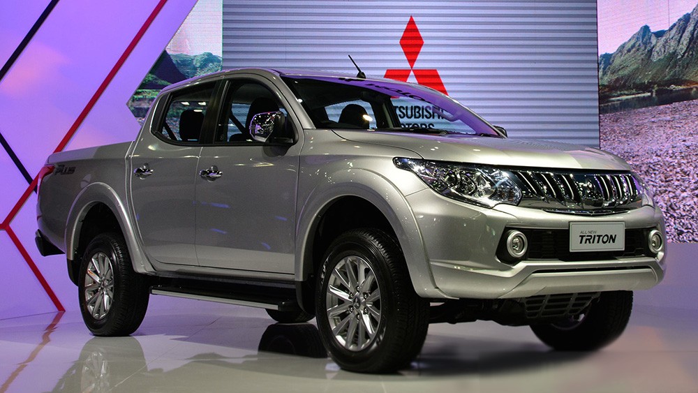 Mitsubishi Triton thế hệ mới lại kh&ocirc;ng giữ được những thiết kế ấn tượng của xe concept GR-HEV