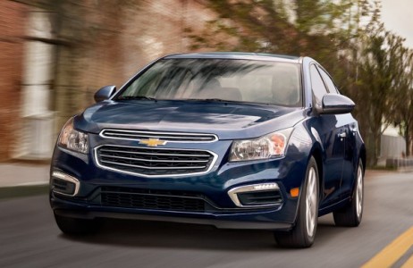 Chevrolet Cruze 2015 mang vẻ ngoài thể thao, cá tính Chevrolet Cruze 2015 mang vẻ ngoài thể thao, cá tính
