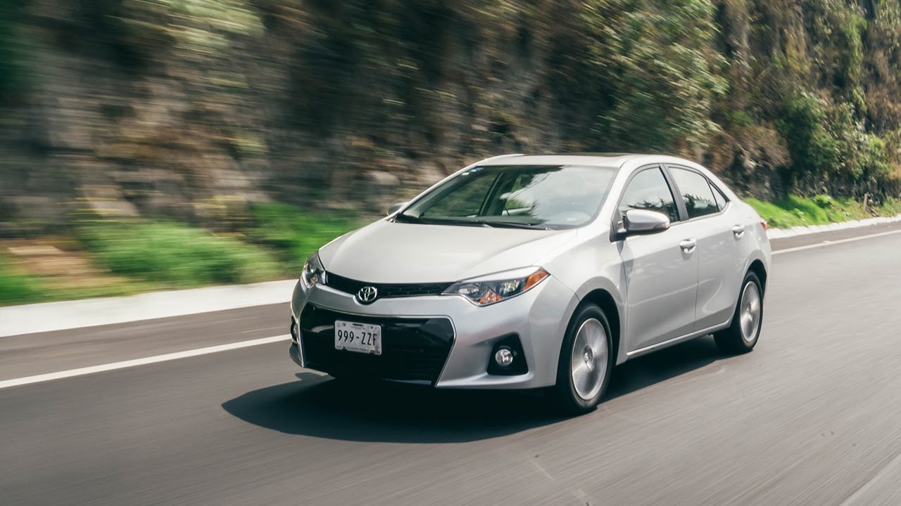Toyota Corolla 2016 sở hữu phong c&aacute;ch mạnh mẽ
