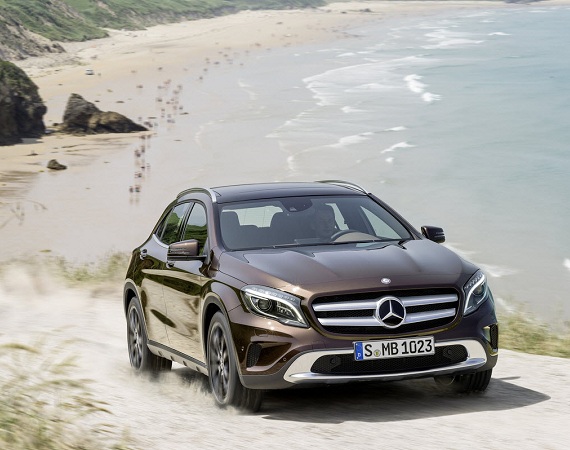 Mercedes GLA-Class 2015 được giới thiệu 3 phi&ecirc;n bản động cơ