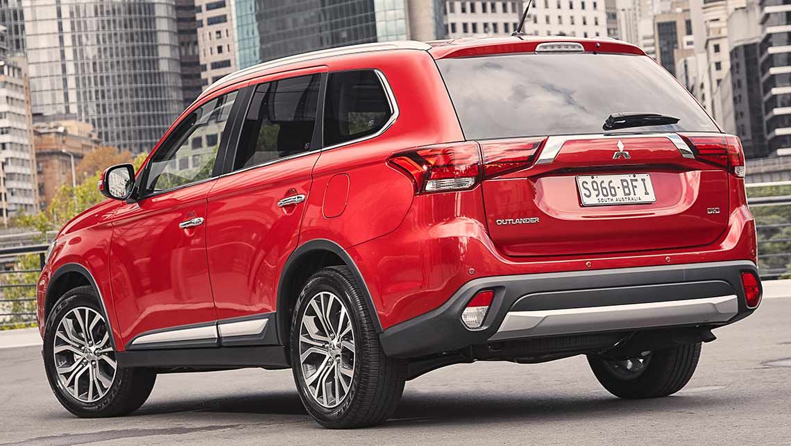 Outlander trang bị động cơ mới VIMEC 4 xi-lanh thẳng h&agrave;ng dung t&iacute;ch 2 l&iacute;t