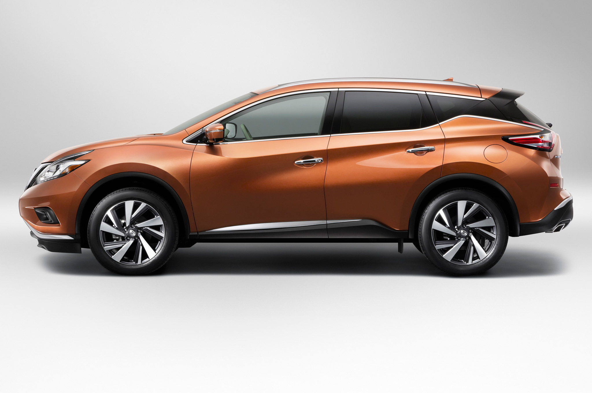 Murano 2015 sở hữu khả năng vận h&agrave;nh mượt m&agrave; 