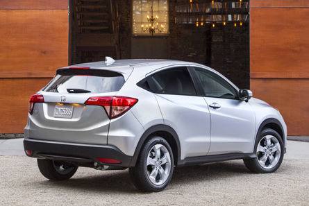 Honda HR-V trang bị động cơ xăng I4 1.8L SOHC tích hợp công nghệ i-VTEC Honda HR-V trang bị động cơ xăng I4 1.8L SOHC tích hợp công nghệ i-VTEC
