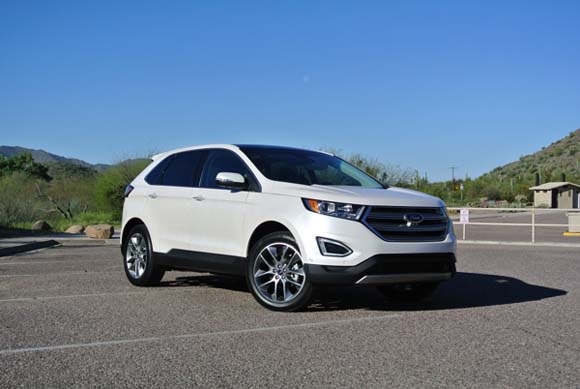 Thiết kế của Ford Edge 2015 vẫn giữ nguy&ecirc;n, giống với Edge concept 