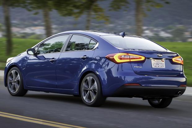 Kia Forte được đ&aacute;nh gi&aacute; thang điểm ba sao cho độ an to&agrave;n