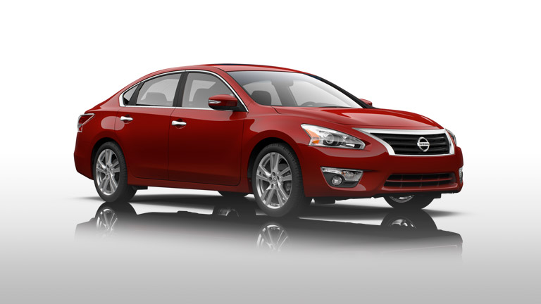 Nissan Altima đời 2015 kh&ocirc;ng c&oacute; thay đổi về kiểu d&aacute;ng 