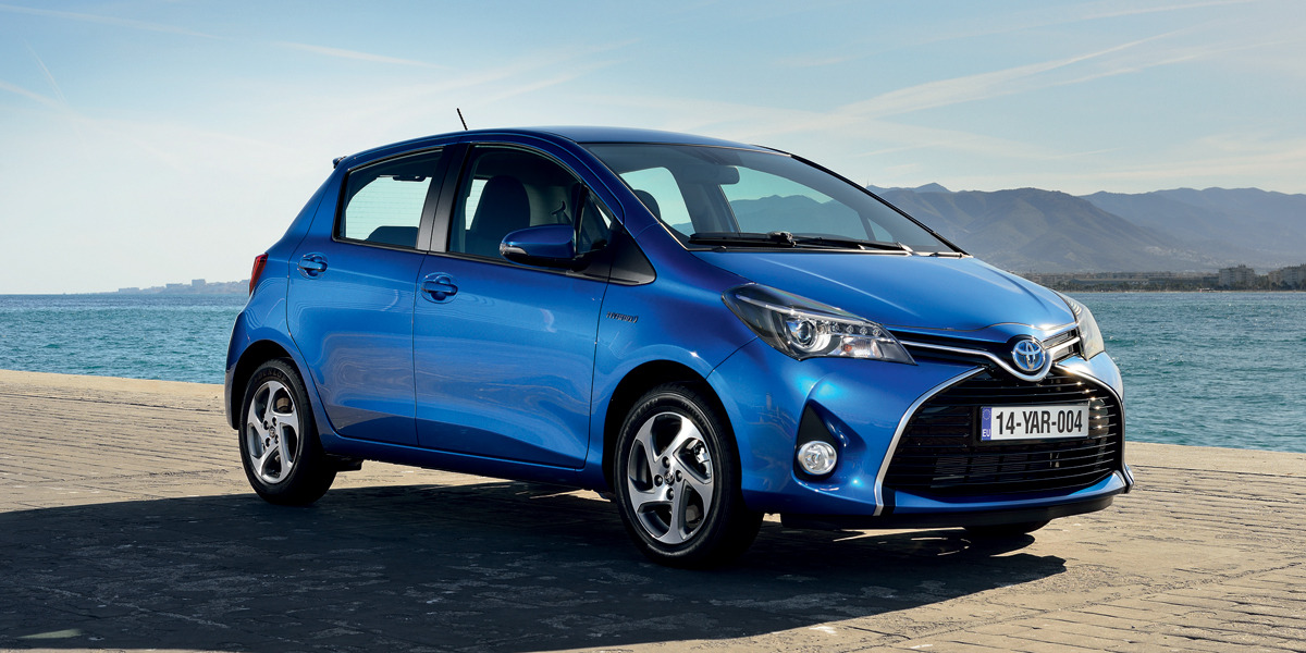 Những nh&agrave; thiết kế của Toyota đ&atilde; mang đến một diện mạo thể thao v&agrave; năng động cho Yaris 2015