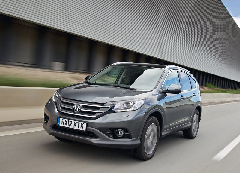 Nh&igrave;n tổng thể CR-V 2014 c&oacute; cảm gi&aacute;c d&agrave;i v&agrave; rộng hơn thế hệ trước
