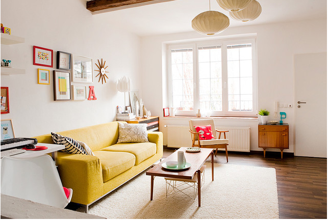 B&agrave;n ghế Sofa cho ph&ograve;ng kh&aacute;ch nhỏ