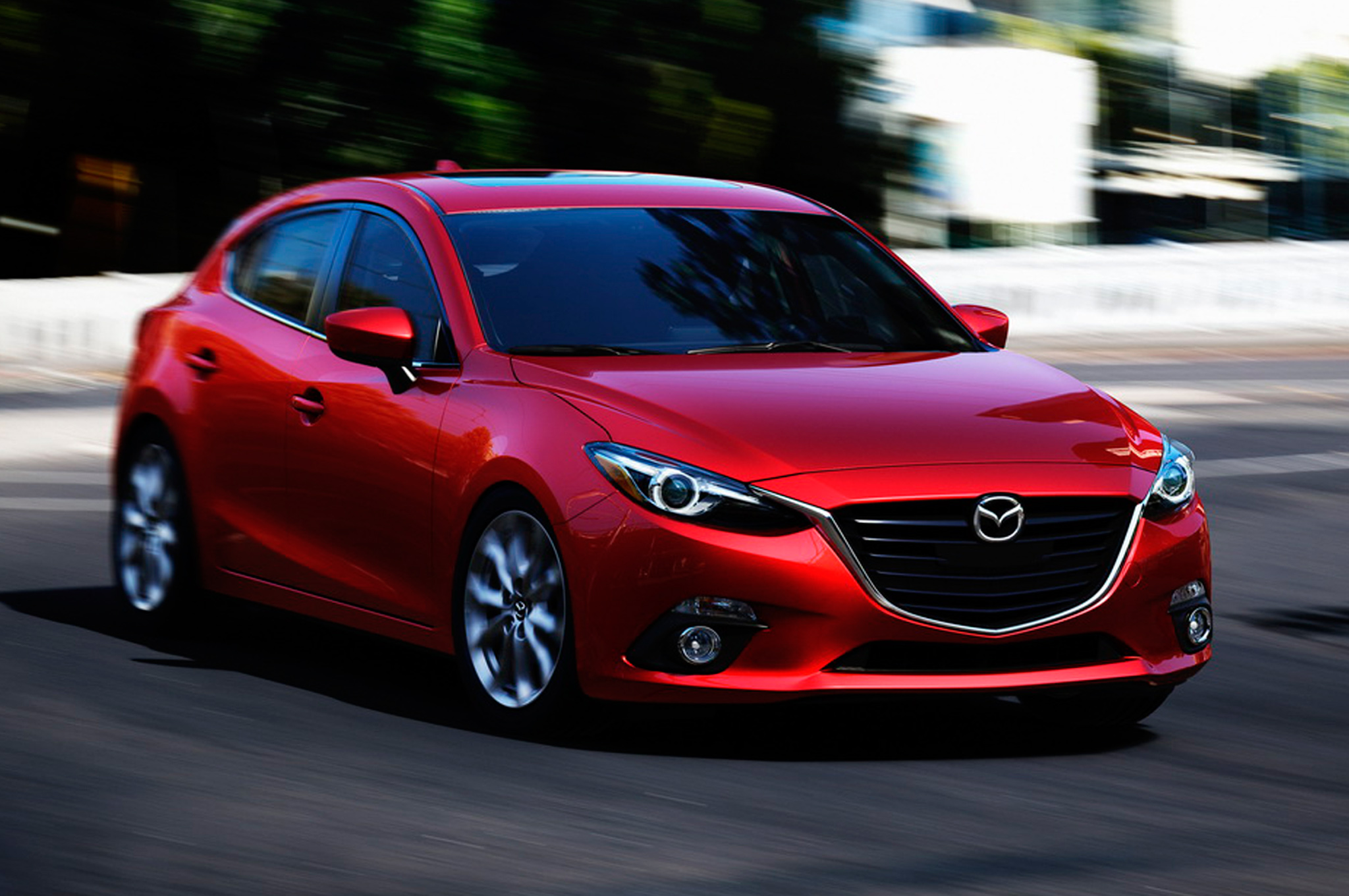 Thế mạnh của Mazda 3 khi so s&aacute;nh &ocirc; t&ocirc; l&agrave; cảm gi&aacute;c l&aacute;i ổn định