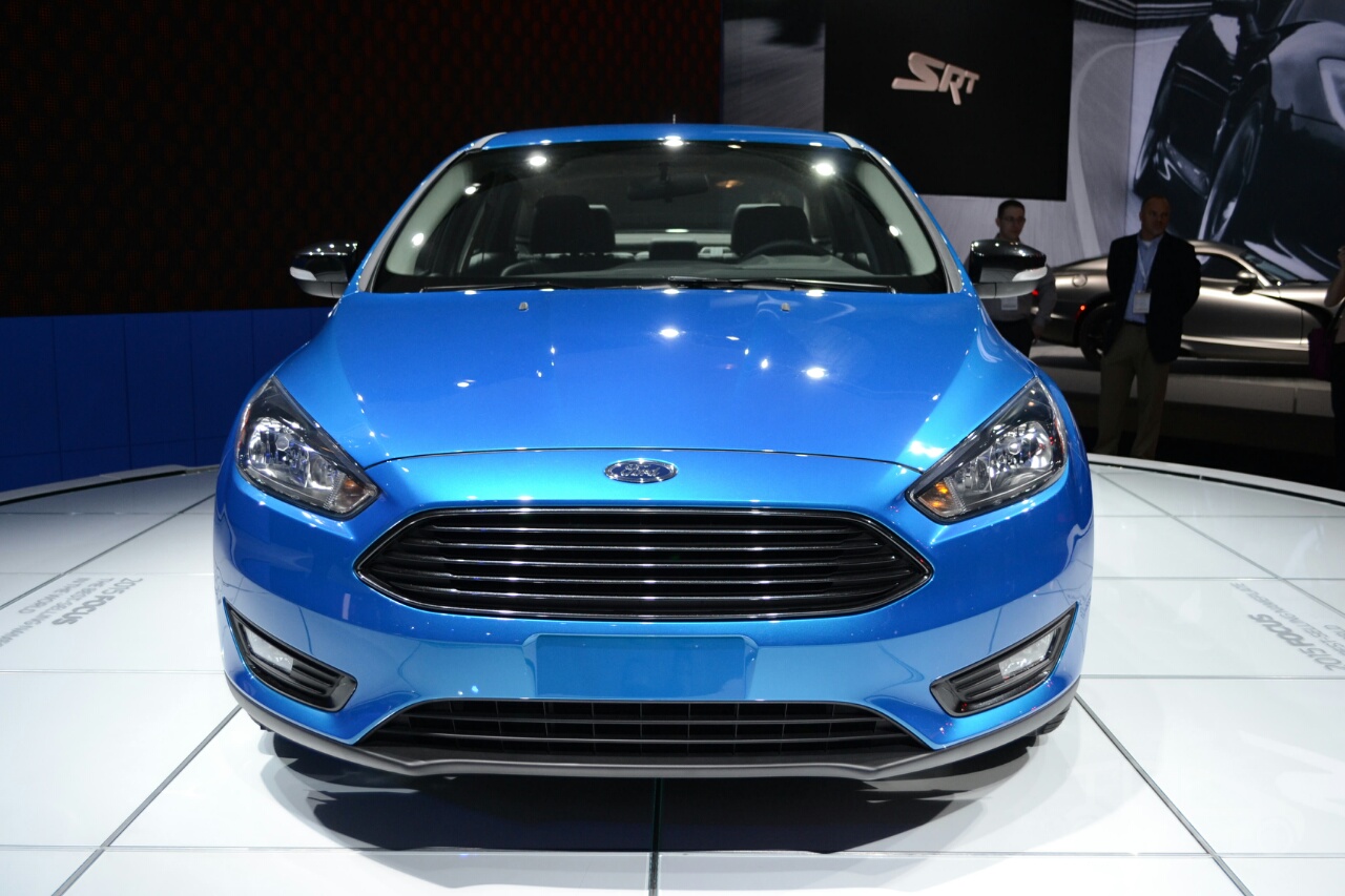 Ford Focus 2015 l&agrave; sự lựa chọn tuyệt vời với những t&iacute;nh năng ưu việt
