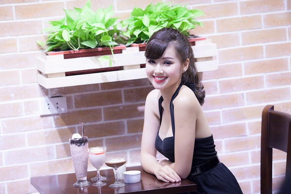 Tâm Tít chưa bao giờ mệt mỏi với con đường theo đuổi phong cách thời trang sexy, cuốn hút. Ảnh minh họa