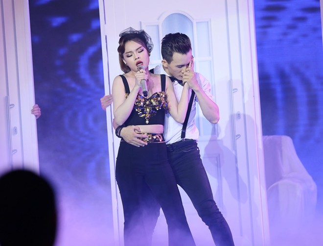 Giang Hồng Ngọc tiếp tục khoe khả năng h&aacute;t live đỉnh nhất trong c&aacute;c th&iacute; sinh The Remix 2015