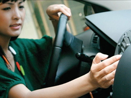 Để tr&aacute;nh nguy cơ mắc ung thư mọi người n&ecirc;n hạn chế bật điều h&ograve;a trong &ocirc;t&ocirc;