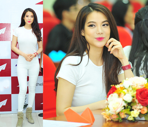 Trương Ngọc &Aacute;nh giản dị v&agrave; l&ocirc;i cuốn với trang phục white on white