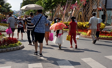 Dự b&aacute;o thời tiết h&ocirc;m nay ng&agrave;y 24/2/2015: Miền Bắc xuất hiện nắng n&oacute;ng