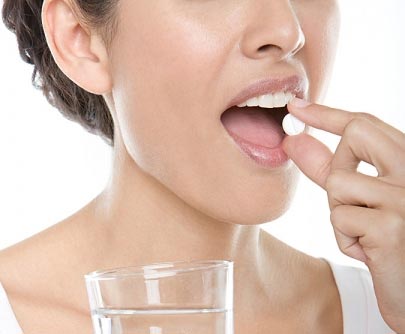 Nhiều loại thuốc giảm c&acirc;n gi&aacute; rẻ, kh&ocirc;ng r&otilde; nguồn gốc được b&aacute;n tr&agrave;n lan