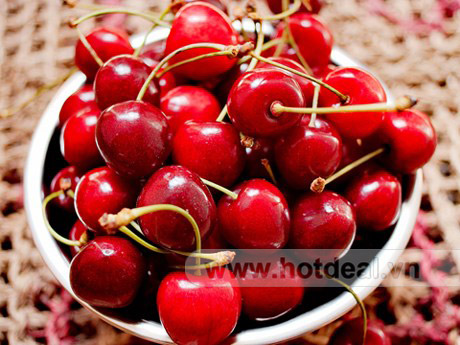Cherry c&oacute; gi&aacute; l&ecirc;n tới 500,000-600.000đ/kg