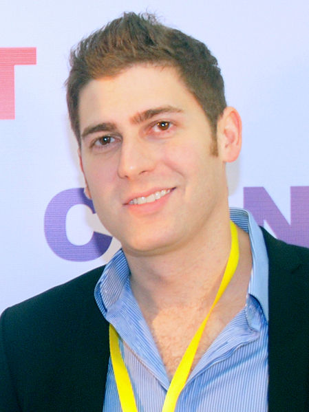 Người đồng s&aacute;ng lập Facebook tỷ phú ch&acirc;u Á Eduardo Saverin nằm trong top những người giàu nh&acirc;́t Singapore