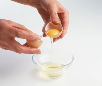 Mặt nạ đậu đỏ trứng g&agrave;