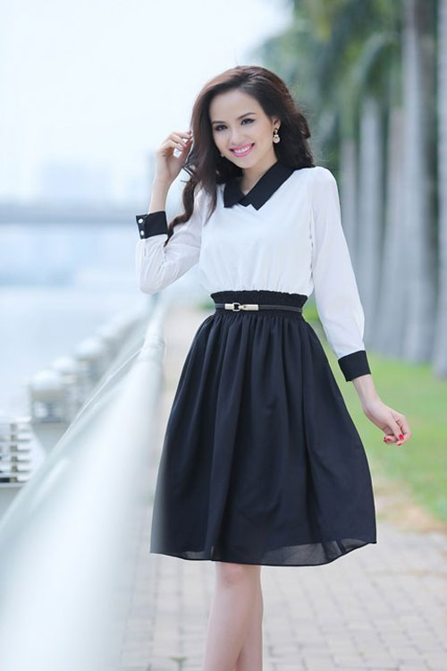C&aacute;c n&agrave;ng c&oacute; thể chọn ch&acirc;n v&aacute;y c&ocirc;ng sở m&agrave;u đen phối c&ugrave;ng sơ mi trắng