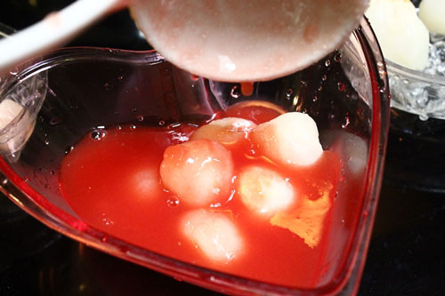 ch&egrave; vải thiều thạch dừa