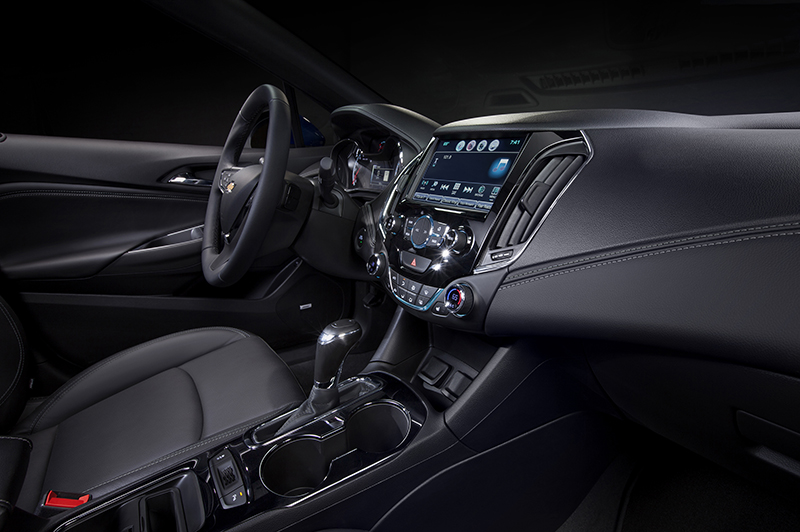 Chevrolet Cruze 2016 t&iacute;ch hợp hệ thống giải tr&iacute; Chevrolet MyLink 