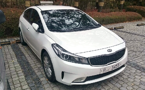 Xe Kia K3 c&oacute; t&ecirc;n gọi kh&aacute;c l&agrave; Kia Cerato tại thị trường H&agrave;n Quốc