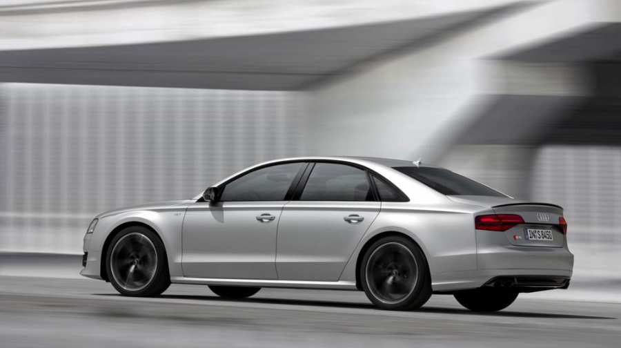 Audi S8 Plus 2016 c&oacute; mức khởi điểm từ 114.900 USD tại Mỹ