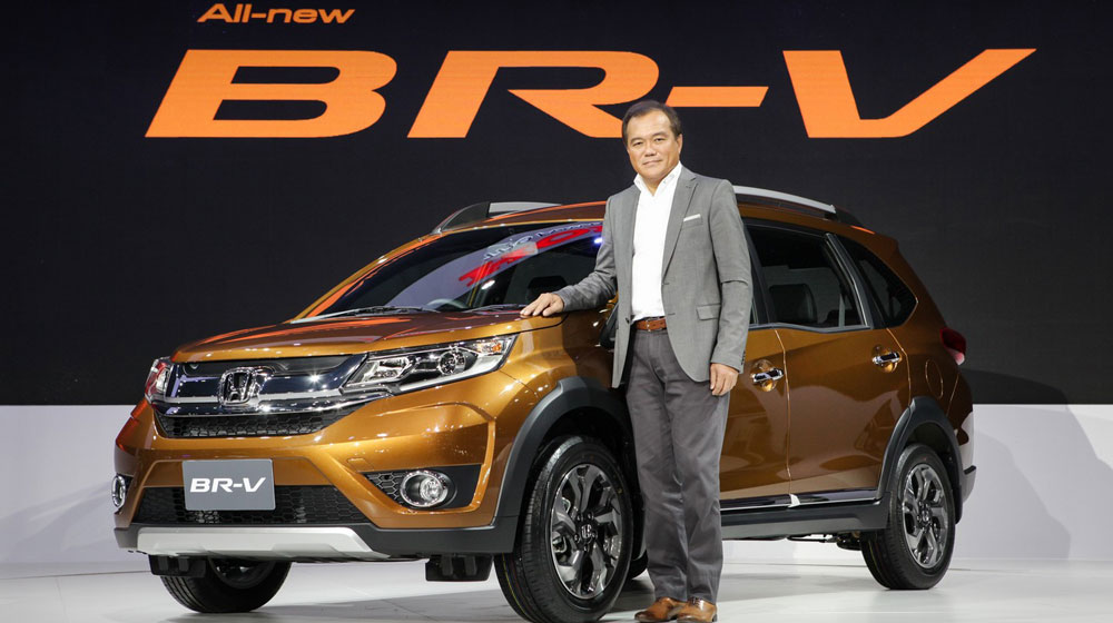 xe Honda BR-V phi&ecirc;n bản sản xuất vừa ch&iacute;nh thức ra mắt tại triển l&atilde;m &ocirc;t&ocirc; quốc thế Th&aacute;i Lan 2015