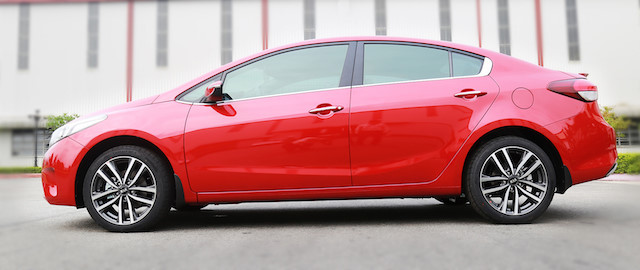 Kia Cerato 2016 ra mắt tại thị trường Việt Nam với 3 phi&ecirc;n bản 
