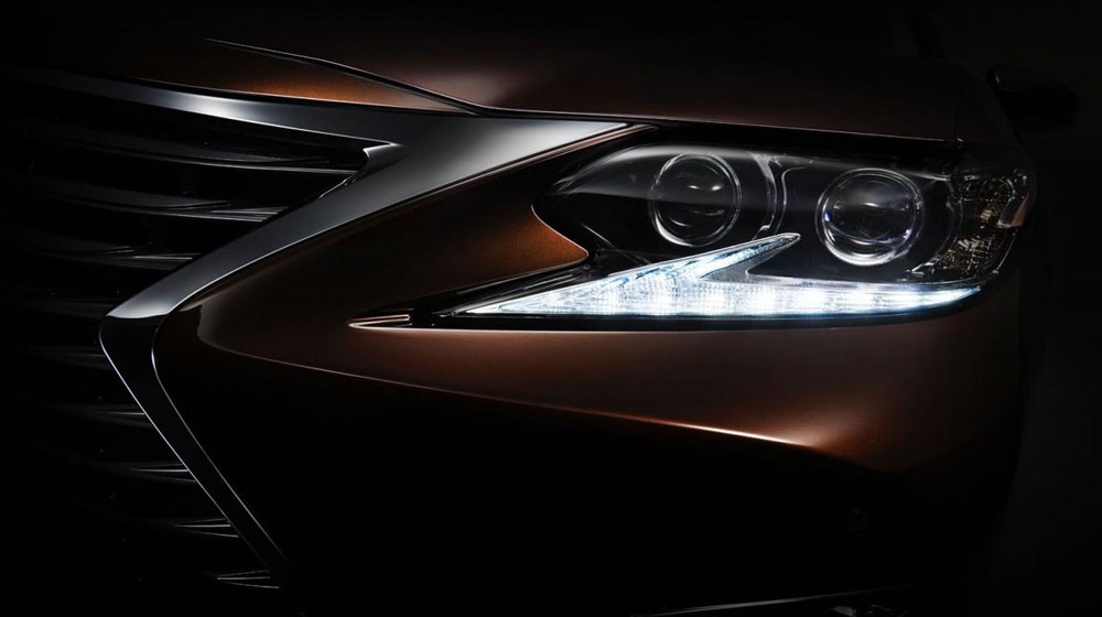 H&igrave;nh ảnh đầu ti&ecirc;n của xe Lexus ES 2016 thế hệ mới lộ diện