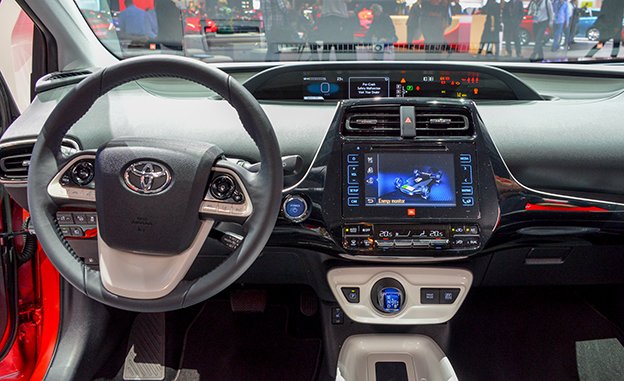 Nội thất của Toyota Prius 2016 được thiết kế thỏa mãn bất kỳ chủ nhân khó tính nào Nội thất của Toyota Prius 2016 được thiết kế thỏa mãn bất kỳ chủ nhân khó tính nào