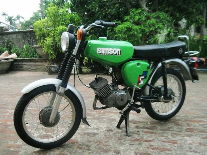 Simson l&agrave; mẫu xe thời bao cấp nổi tiếng một thời