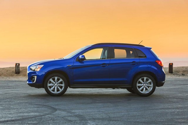 Xe &ocirc; t&ocirc; mới Mitsubishi Outlander Sport g&acirc;y ấn tượng với gi&aacute; b&aacute;n cạnh tranh nhất ph&acirc;n kh&uacute;c crossover cỡ nhỏ