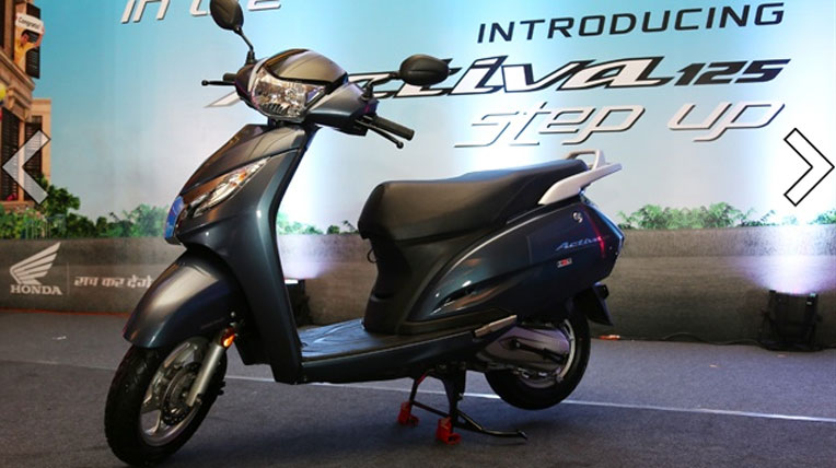 Thiết kế hiện đại c&ugrave;ng những c&ocirc;ng nghệ mới l&agrave; thế mạnh gi&uacute;p chiếc xe m&aacute;y Honda Activa mới tạo n&ecirc;n cơn sốt tr&ecirc;n thị trường