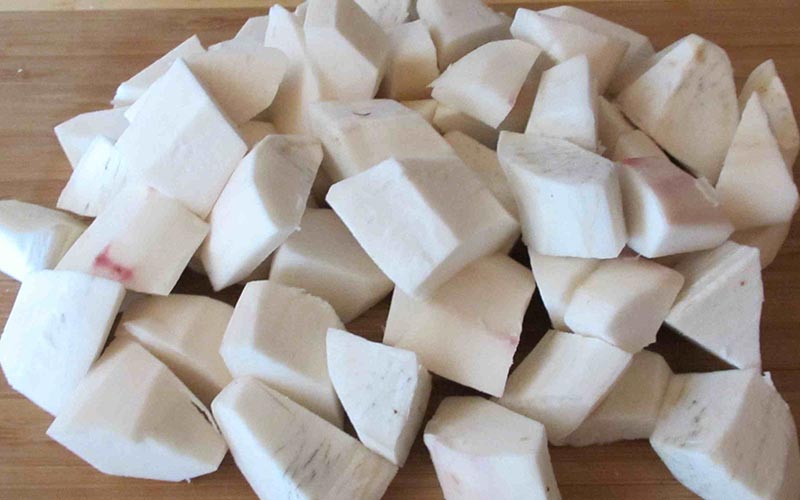 Th&ecirc;m một c&aacute;ch hay nấu ch&egrave; chuối cốt dừa - 3